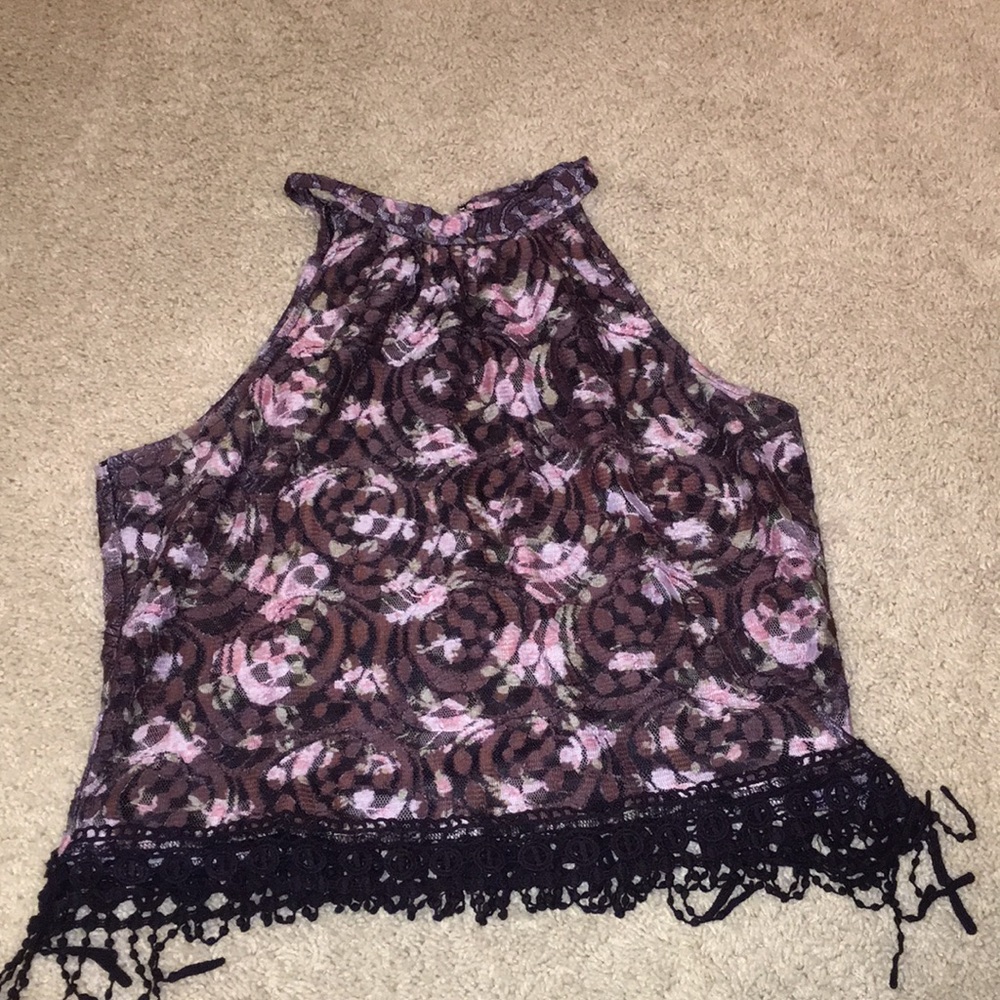 Medium size lace crop too